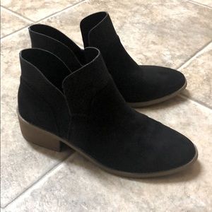 American Eagle Black Booties